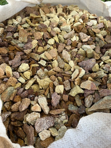 Златолит персиковый декоративная каменная крошка купить в Полевском