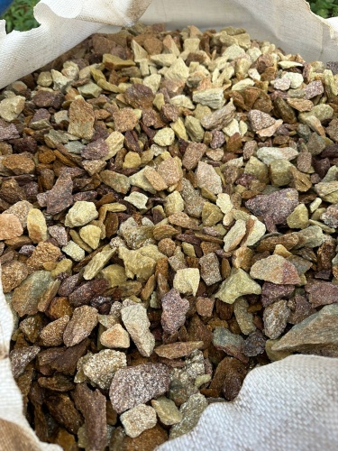 Златолит персиковый декоративная каменная крошка купить в Полевском