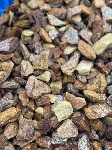 Златолит персиковый декоративная каменная крошка купить в Полевском