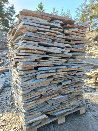 Плитняк златолит серебристый для цоколя, отмостки купить в Полевском