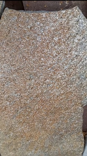 Плитняк златолит серебристый для цоколя, отмостки купить в Полевском