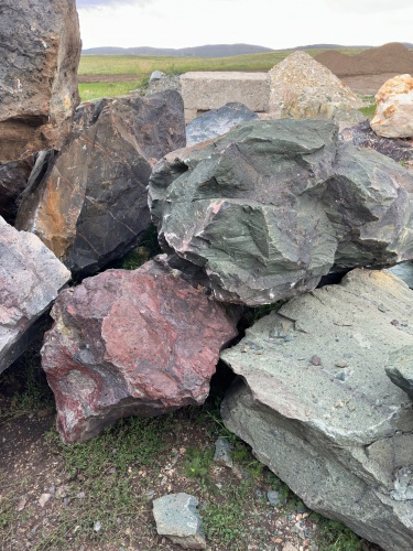 Камни для ландшафтного дизайна зелёные 10-60 килограмм купить в Полевском