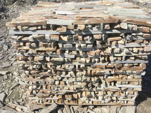 Горбушка златолит золотистый для облицовки купить в Полевском