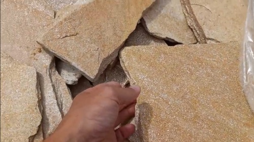 Плитняк златолит жёлтый золотистый для фасада 1,5-3см купить в Полевском