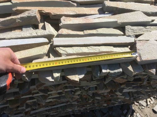 Горбушка златолит золотистый для облицовки купить в Полевском