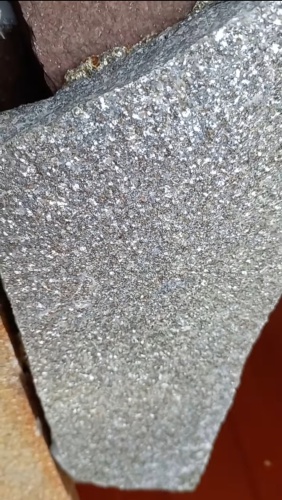 Плитняк златолит серебристый для цоколя, отмостки купить в Полевском