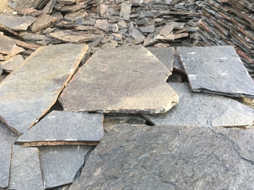 Серицит для облицовки фасада купить в Полевском